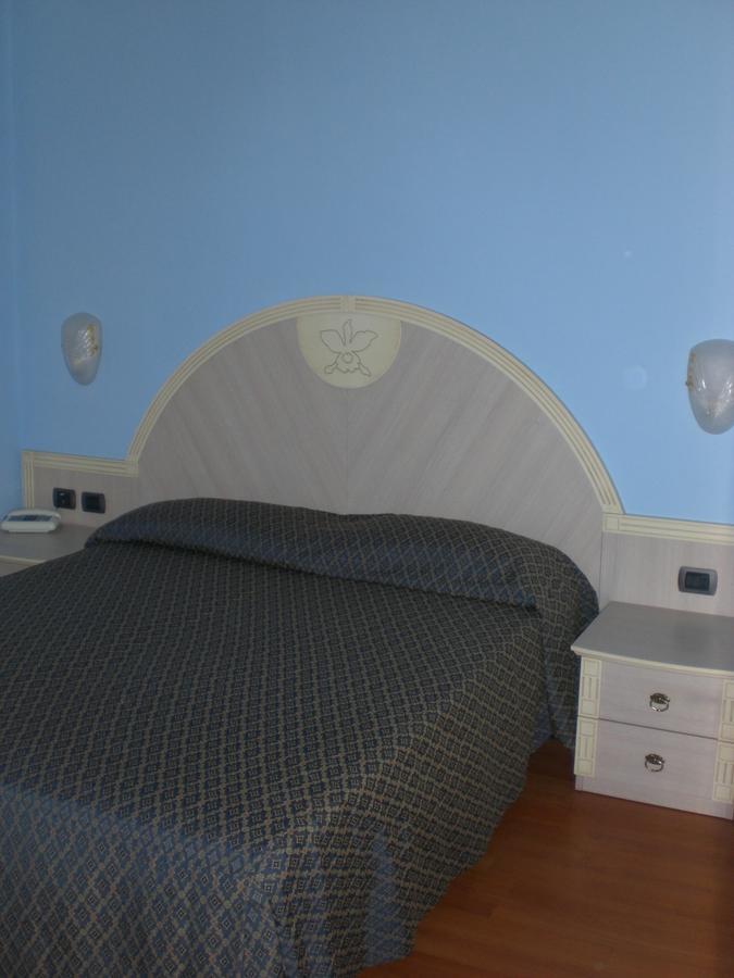Orchidea Residence Hotel Finale Ligure Exterior foto